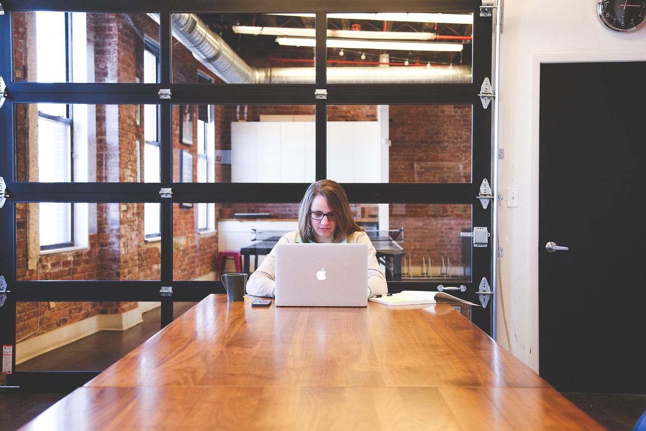 Stratégie inbound marketing : comment attirer et convertir vos prospects efficacement découvrez comment une stratégie d'inbound marketing peut attirer, engager et convertir vos prospects en clients fidèles grâce à des contenus pertinents et personnalisés.